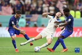 孔帕尼：阿芳很可能下周末复出；我们祝穆勒在美职联决赛获胜