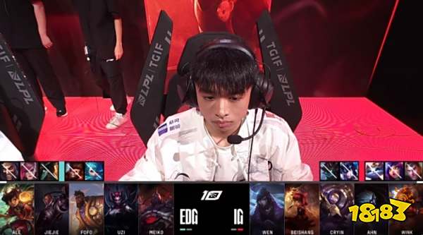 他与年轻这 他与年轻这