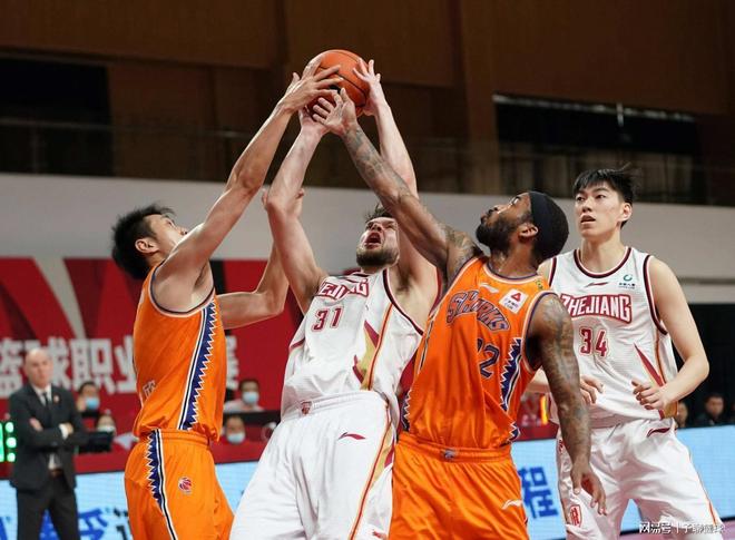 重回积分榜 重回积分榜