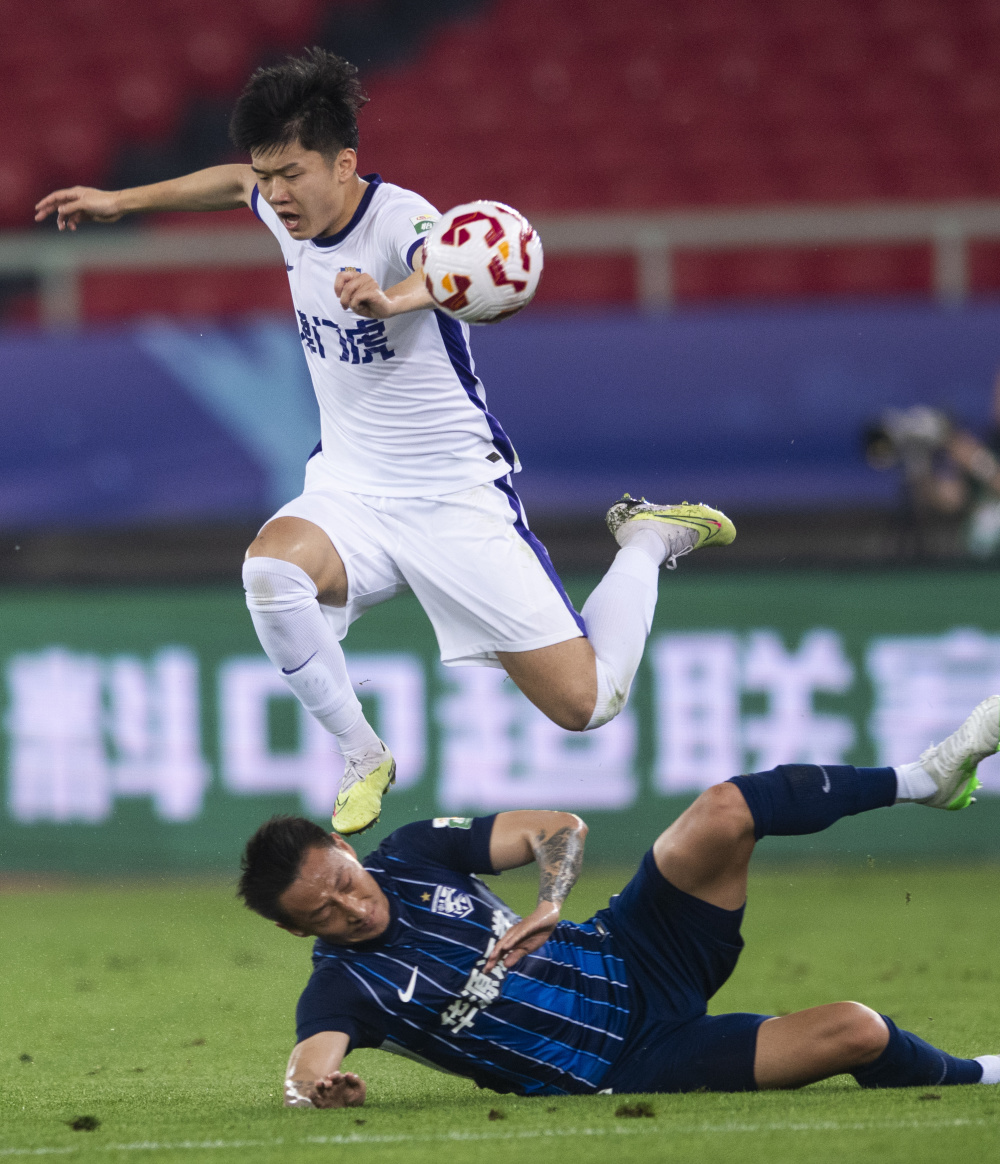 受采访时曾 受采访时曾